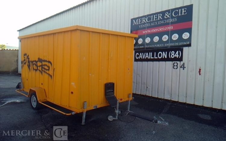 CNSE ABRIS DE CHANTIER 1 ESSIEU PTAC 750KG JAUNE EA-097-NZ