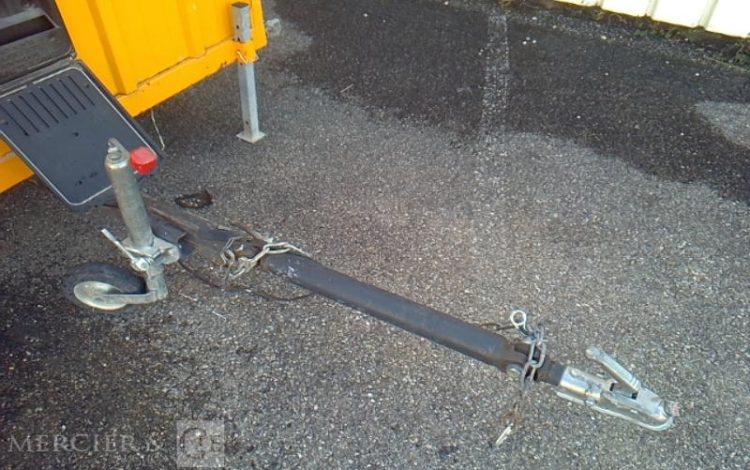 CNSE ABRIS DE CHANTIER 1 ESSIEU PTAC 750KG JAUNE EA-097-NZ