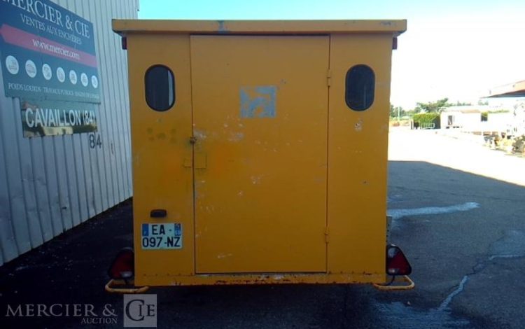 CNSE ABRIS DE CHANTIER 1 ESSIEU PTAC 750KG JAUNE EA-097-NZ