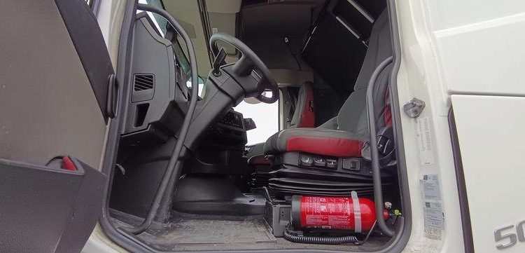 VOLVO FH 500 EURO 6 DOUBLE RESERVOIR  EF-318-WZ