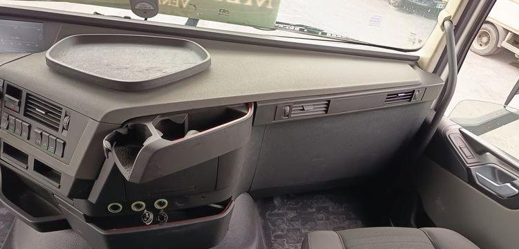 VOLVO FH 500 EURO 6 DOUBLE RESERVOIR  EF-318-WZ