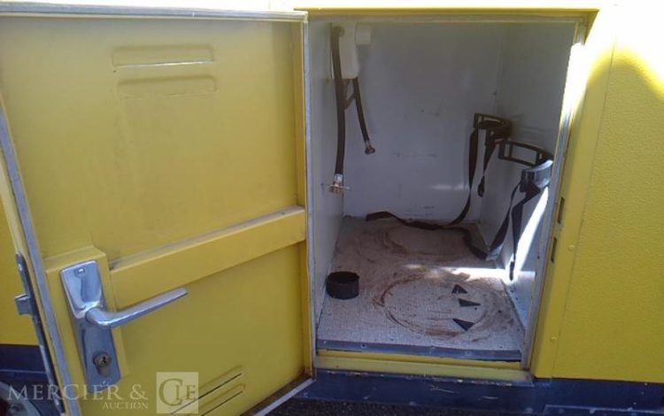 COURANT REMORQUE ABRI DE CHANTIER 2 ESSIEUX PTAC 2.5T JAUNE EH-581-HB