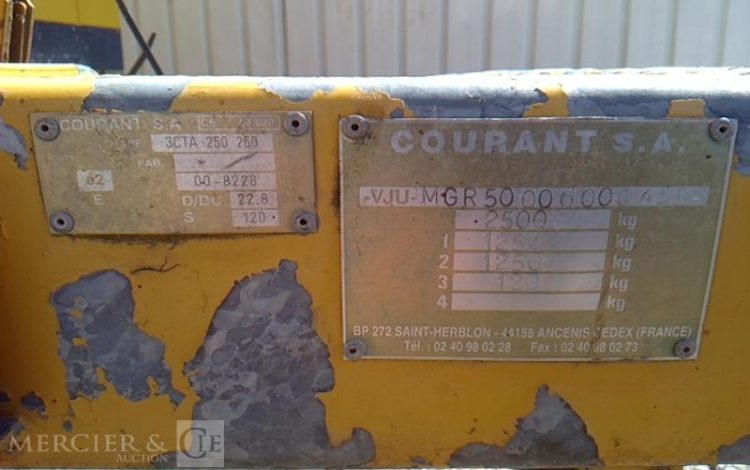 COURANT REMORQUE ABRI DE CHANTIER 2 ESSIEUX PTAC 2.5T JAUNE EH-581-HB