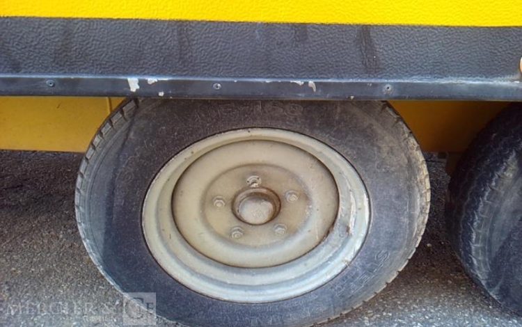 COURANT REMORQUE ABRI DE CHANTIER 2 ESSIEUX PTAC 2.5T JAUNE EH-581-HB