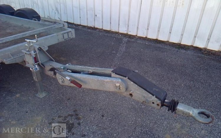 HUBIERE REMORQUE PORTE ENGIN CU 2T8  EJ-262-FT