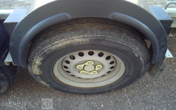 HUBIERE REMORQUE PORTE ENGIN CU 2T8  EJ-262-FT