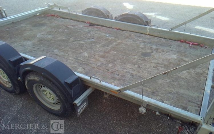HUBIERE REMORQUE PORTE ENGIN CU 2T8  EJ-262-FT
