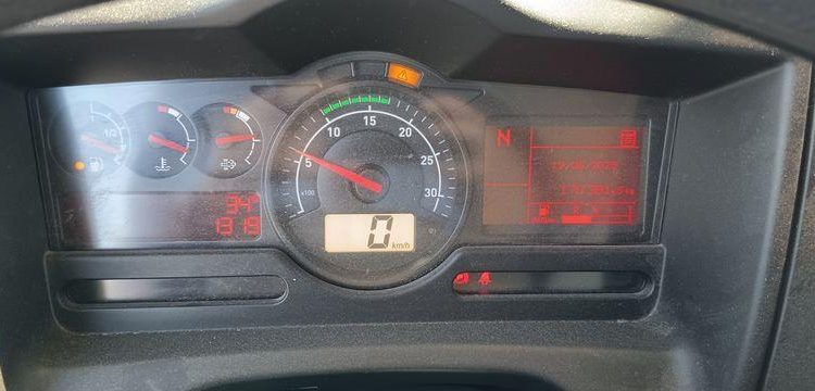 RENAULT CITERNE D19 HIGH P4X2 280E6 13500L – PTAC 19 TONNES –  DIESEL – 170381 KMS BLANC EK-079-DL