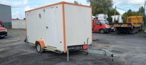 CNSE ABRI CHANTIER 9M2 ISOLE + WC  EK-675-CE