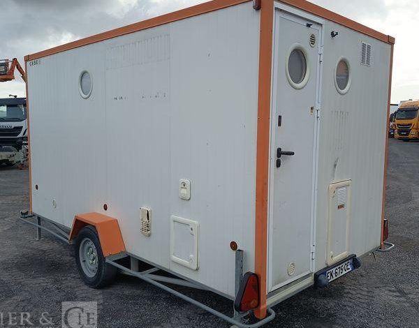 CNSE ABRI CHANTIER 9M2 ISOLE + WC  EK-675-CE