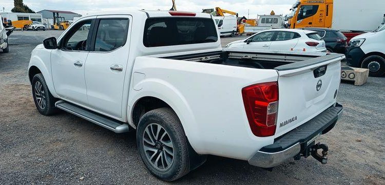 NISSAN NP 300 NAVARA (D23) 2.3 DCI 16V DOUBLE CABINE 4WD 190 CV – DIESEL – 105335 KMS BLANC EM-700-HP
