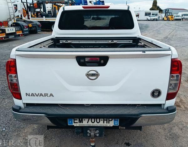 NISSAN NP 300 NAVARA (D23) 2.3 DCI 16V DOUBLE CABINE 4WD 190 CV – DIESEL – 105335 KMS BLANC EM-700-HP