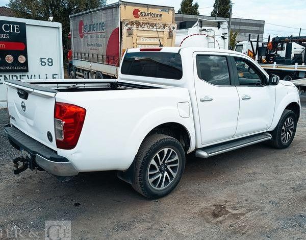NISSAN NP 300 NAVARA (D23) 2.3 DCI 16V DOUBLE CABINE 4WD 190 CV – DIESEL – 105335 KMS BLANC EM-700-HP