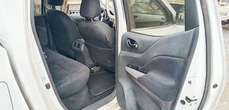NISSAN NP 300 NAVARA (D23) 2.3 DCI 16V DOUBLE CABINE 4WD 190 CV – DIESEL – 105335 KMS BLANC EM-700-HP
