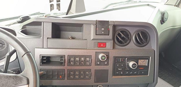 RENAULT T 480 COMFORT EQUIPE HYDRAULIQUE  EN-739-HE