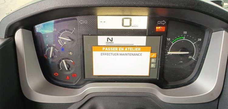 RENAULT T 480 COMFORT EQUIPE HYDRAULIQUE  EN-739-HE