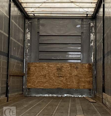 FRUEHAUF SEMI REMORQUE BACHEE – VENTE SUR DESIGNATION  EP-122-MK
