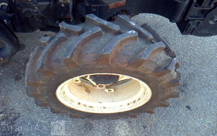NEW HOLLAND TRACTEUR T4,75V CAB – 43- DUAL COMMAND 2228H BLEU EP-722-QR
