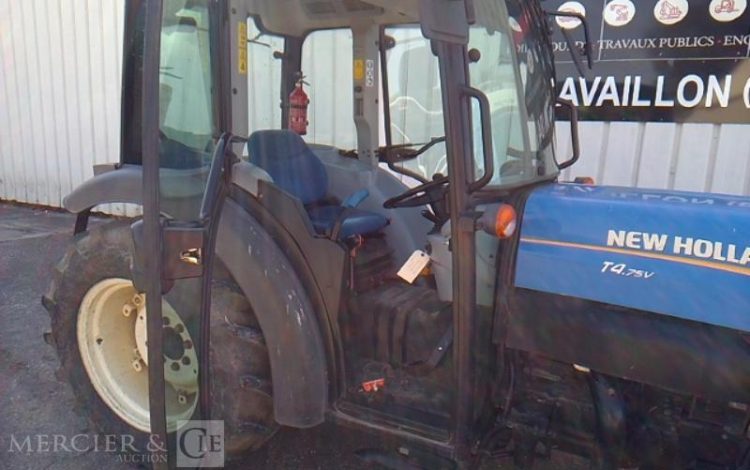 NEW HOLLAND TRACTEUR T4,75V CAB – 43- DUAL COMMAND 2228H BLEU EP-722-QR
