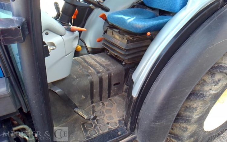 NEW HOLLAND TRACTEUR T4,75V CAB – 43- DUAL COMMAND 2228H BLEU EP-722-QR