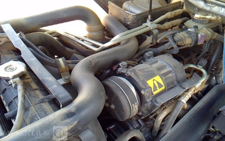 NEW HOLLAND TRACTEUR T4,75V CAB – 43- DUAL COMMAND 2228H BLEU EP-722-QR