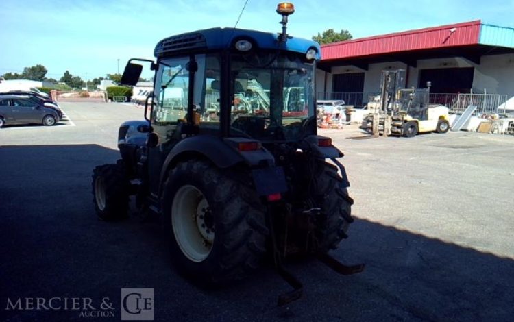 NEW HOLLAND TRACTEUR T4,75V CAB – 43- DUAL COMMAND 2228H BLEU EP-722-QR