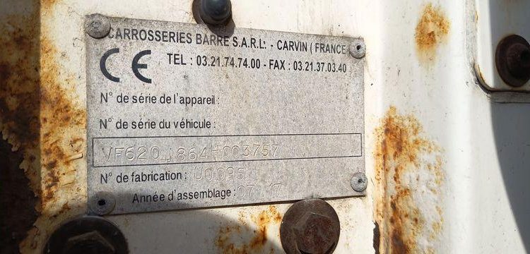 RENAULT PORTEUR D19 WIDE PAROIS LATERALES SOUPLESCOULISSANTES 8M 2 ESSIEUX SUSP. AIR HAY  EQ-439-GM
