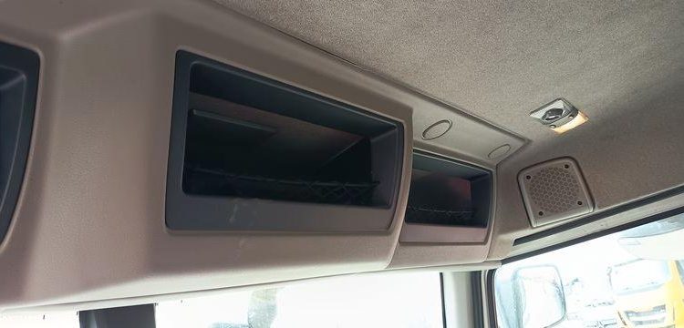 RENAULT PORTEUR D19 WIDE PAROIS LATERALES SOUPLESCOULISSANTES 8M 2 ESSIEUX SUSP. AIR HAY  EQ-439-GM