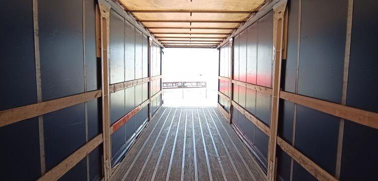RENAULT PORTEUR D19 WIDE PAROIS LATERALES SOUPLESCOULISSANTES 8M 2 ESSIEUX SUSP. AIR HAY  EQ-439-GM