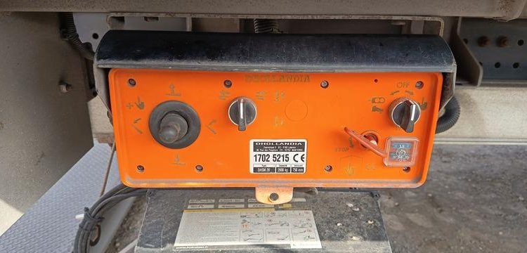 RENAULT PORTEUR D19 WIDE PAROIS LATERALES SOUPLESCOULISSANTES 8M 2 ESSIEUX SUSP. AIR HAY  EQ-439-GM