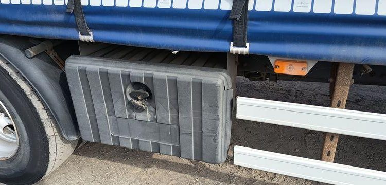 RENAULT PORTEUR D19 WIDE PAROIS LATERALES SOUPLESCOULISSANTES 8M 2 ESSIEUX SUSP. AIR HAY  EQ-439-GM