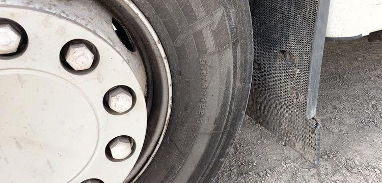 RENAULT PORTEUR D19 WIDE PAROIS LATERALES SOUPLESCOULISSANTES 8M 2 ESSIEUX SUSP. AIR HAY  EQ-439-GM