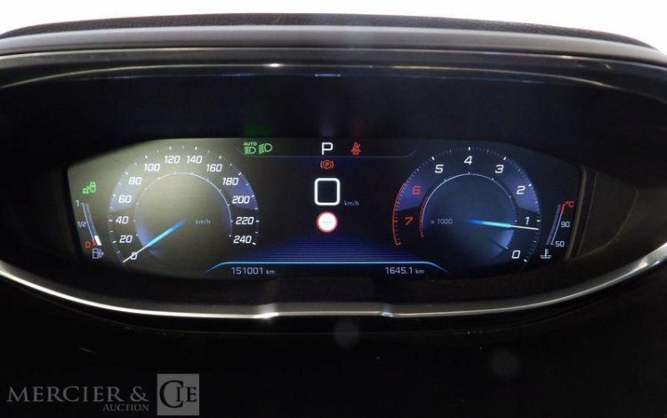 PEUGEOT 5008 1.6 THP 165CH CROSSWAY EAT BVA S&S  ES-126-AN