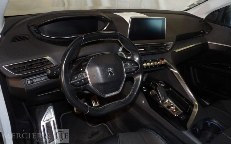 PEUGEOT 5008 1.6 THP 165CH CROSSWAY EAT BVA S&S  ES-126-AN