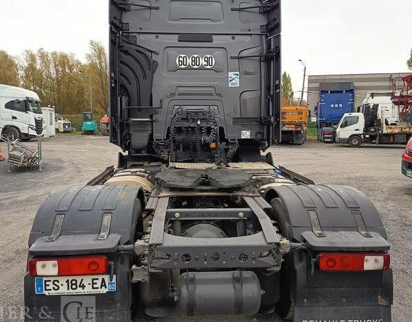 RENAULT T 520 DOUBLE RESERVOIR  ES-184-EA