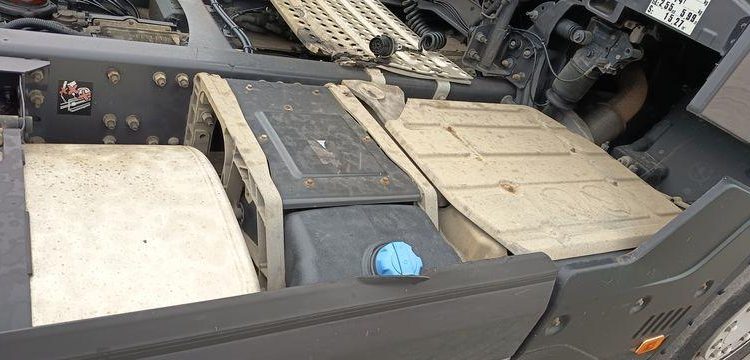 RENAULT T 520 DOUBLE RESERVOIR  ES-184-EA