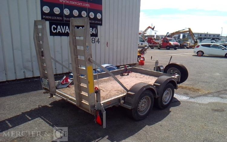 HUBIERE REMORQUE PORTE ENGIN 2T  ET-690-FF