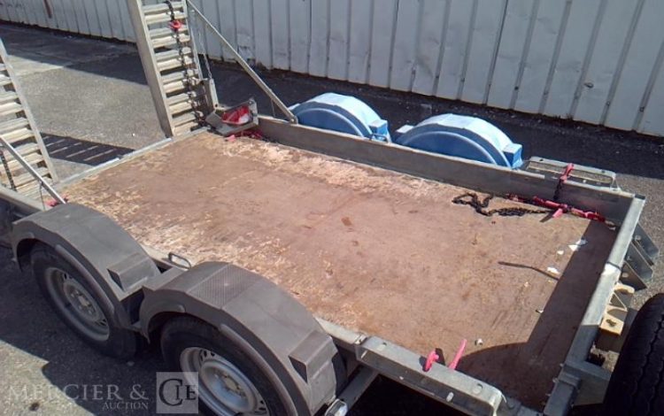 HUBIERE REMORQUE PORTE ENGIN 2T  ET-690-FF