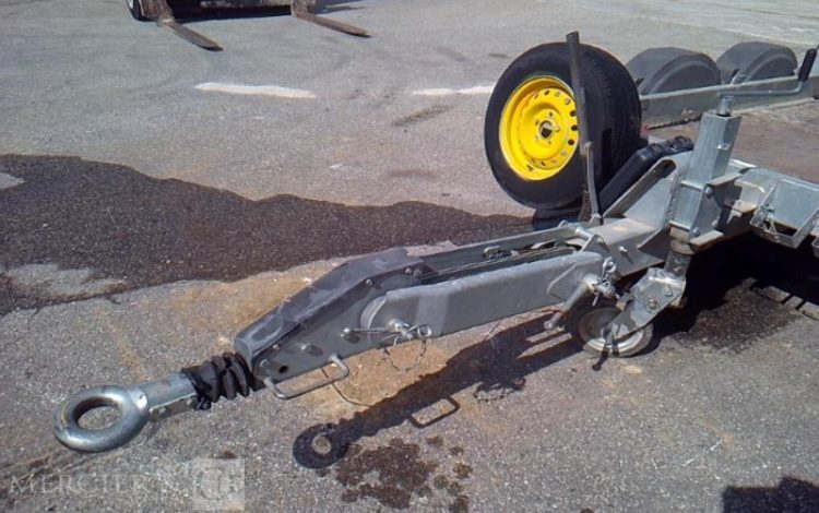 HUBIERE REMORQUE PORTE ENGIN 2T  ET-690-FF