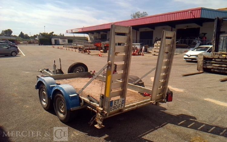 HUBIERE REMORQUE PORTE ENGIN 2T  ET-690-FF