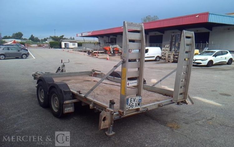 HUBIERE REMORQUE EXP PORTE ENGIN 2T8  EV-256-XM