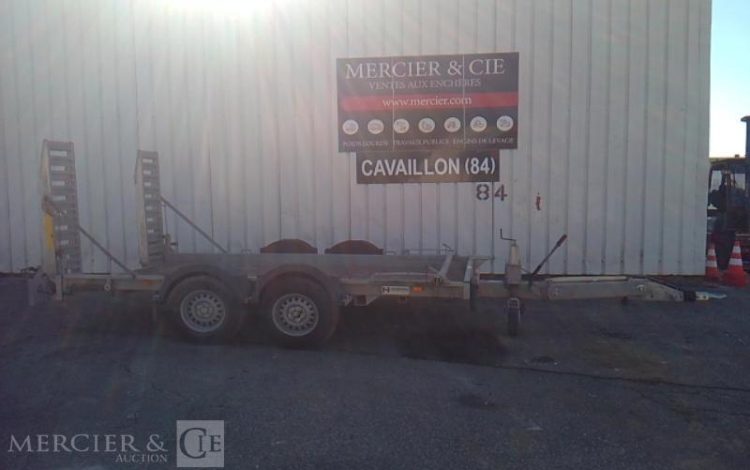 HUBIERE REMORQUE PORTE ENGIN 2T8  EV-434-SJ