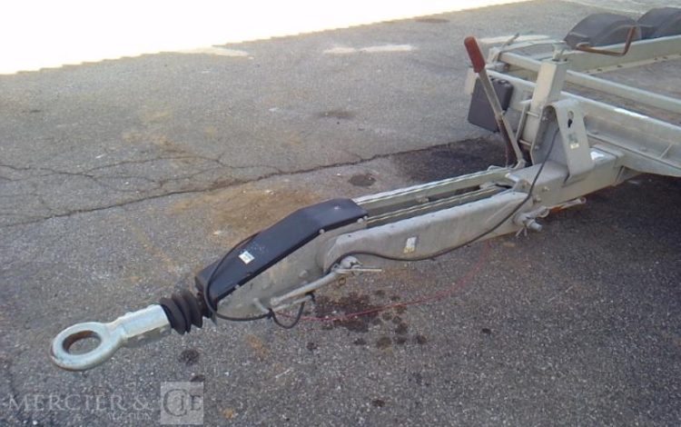 HUBIERE REMORQUE PORTE ENGIN 2T8  EV-434-SJ