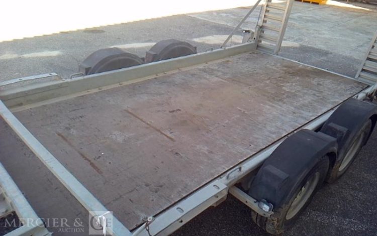 HUBIERE REMORQUE PORTE ENGIN 2T8  EV-434-SJ