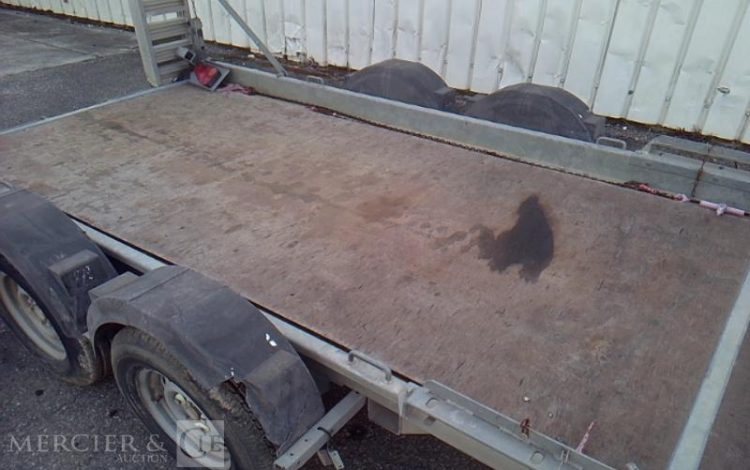 HUBIERE REMORQUE PORTE ENGIN 2T8  EV-452-XM