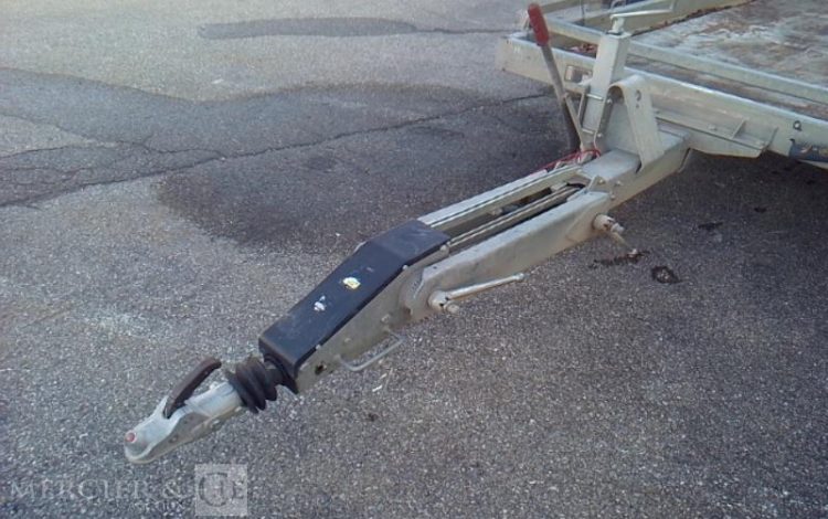 HUBIERE REMORQUE PORTE ENGIN 2 ESSIEUX PTAC 3500KG ALU EV-745-XM