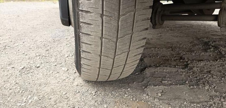 IVECO 35C12 BENNE SIMPLE CABINE COFFRE  EX-449-HB