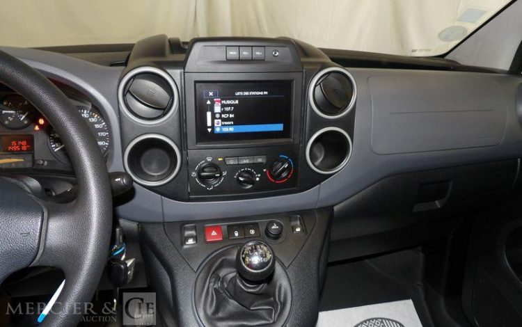 PEUGEOT PARTNER 1.6 BlueHDI 120CH PREMIUM PACK S&S  EY-748-RB