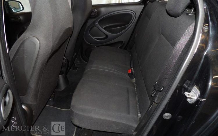 SMART EQ FORFOUR ELECTRIC 80 56PPM 1,6KWH PURE BVA  EY-883-CX
