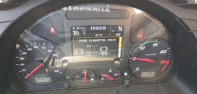 IVECO IVECO STRALIS AD260 S420CH – PTAC : 32 TONNES – JAUNE EY-985-FS